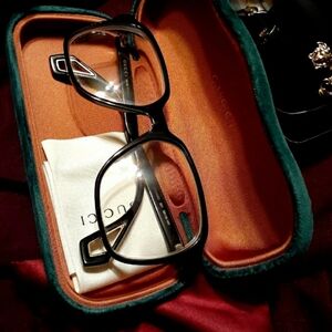 SOLD: New Authentic Gucci GG0469O Eyeglasses